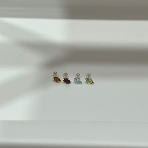 Basic piercing．天然石純銀耳環