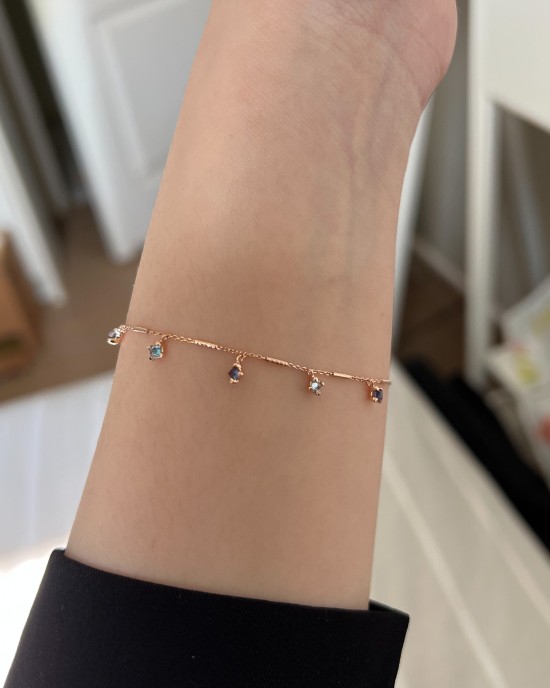 Spring vibe．玫瑰金天然石手鍊