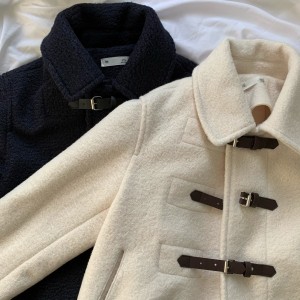 【KR】50%羊毛牛角扣外套．外套