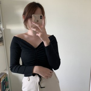 【CN】短版抽繩上衣．上衣