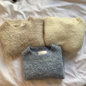 【KR】短袖毛茸毛衣．上衣