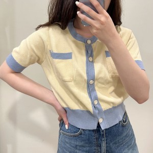 【KR】春天針織排釦衫．上衣